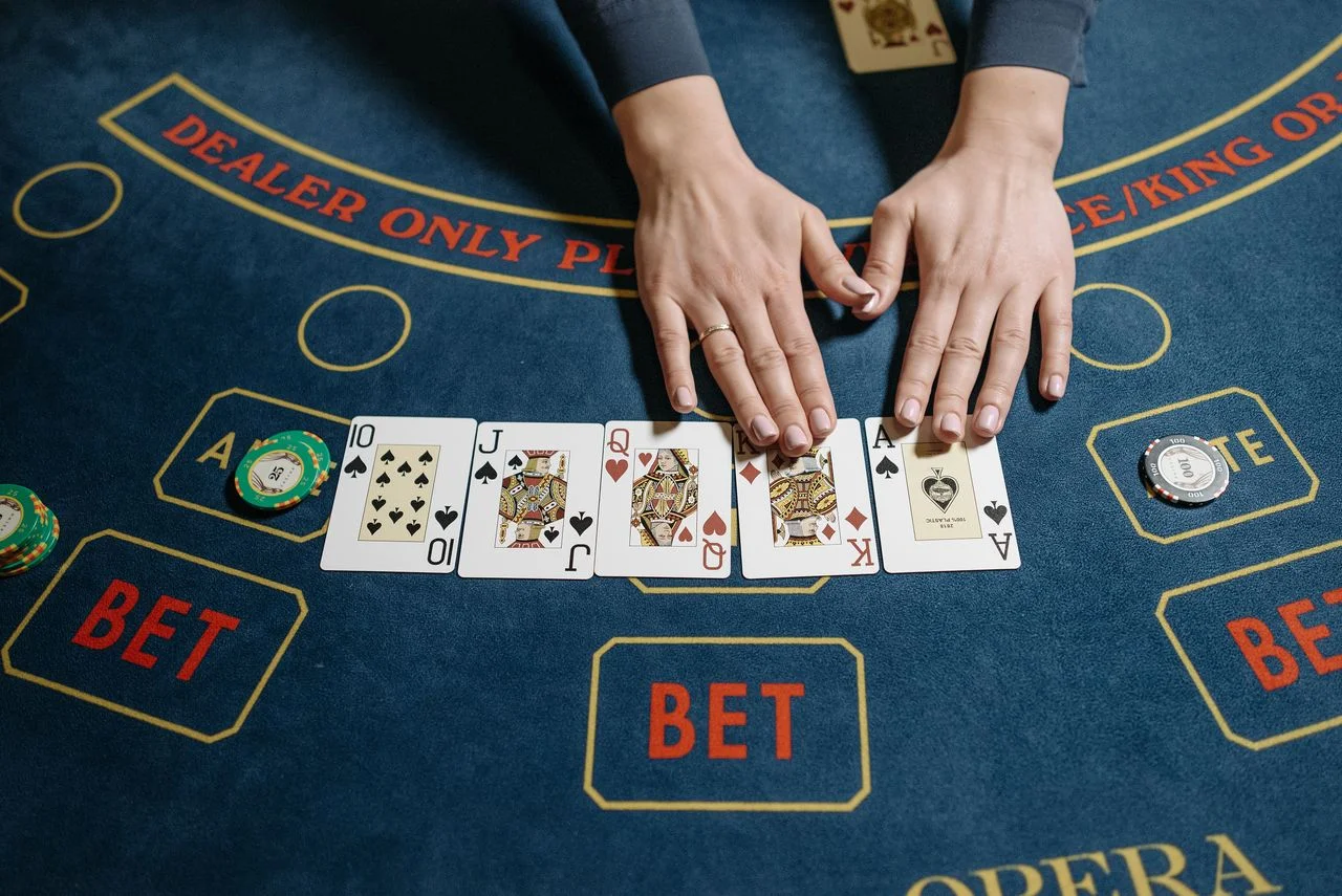 tr88 app — Jackpot tích lũy và Slot thường: điểm khác biệt bạn cần biết